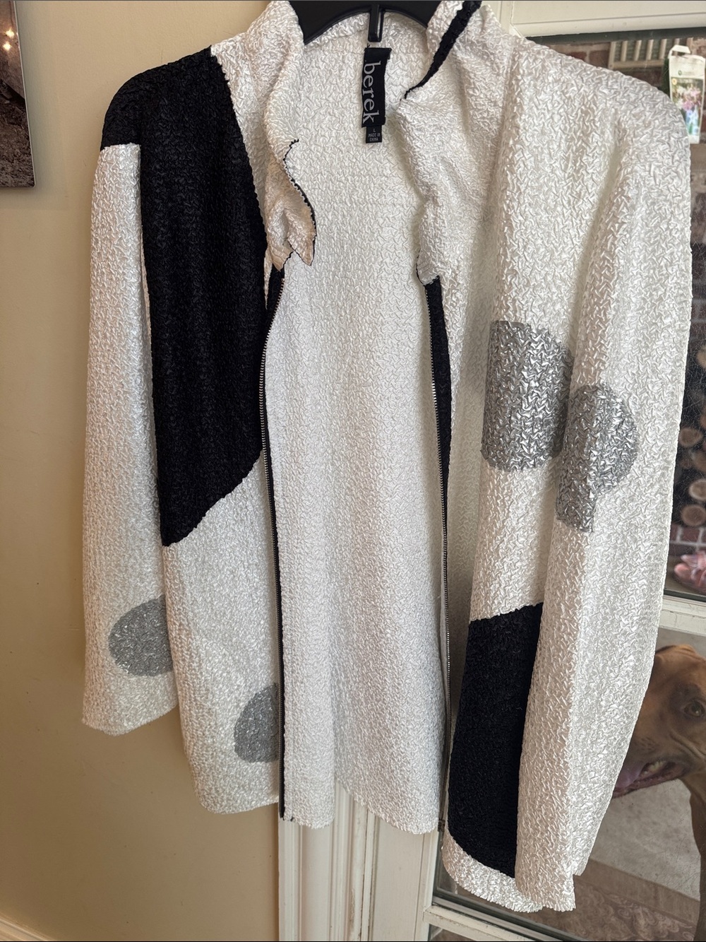 Berek White Textured Zip-Front Poly Cardigan with Black Trim- Size L